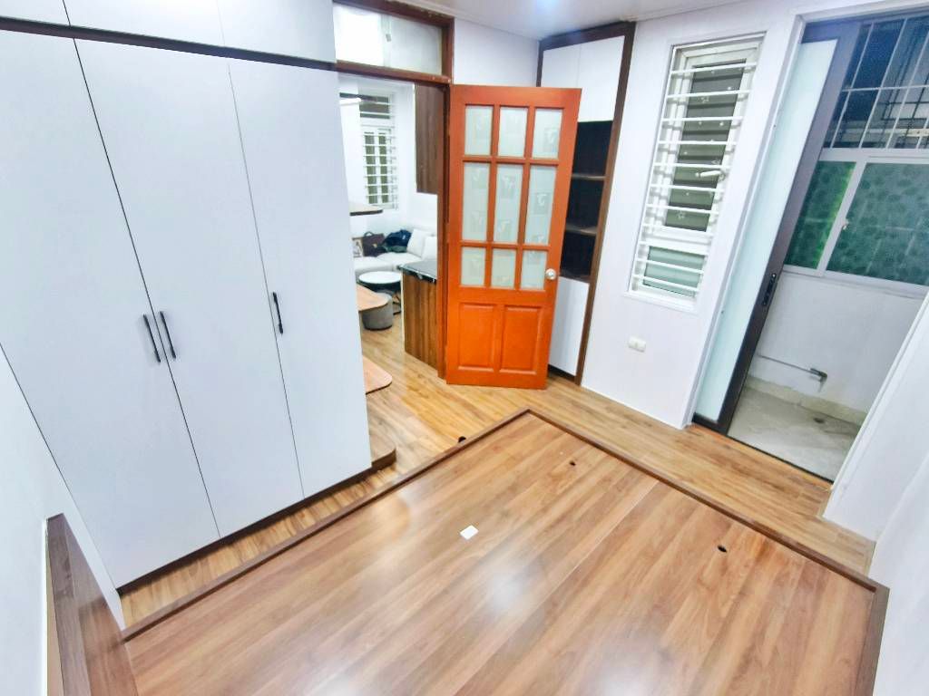 Bán nhà Khương Đình - diện tích 35m2 1 tầng - Mặt phố - giá 1,8 tỷ