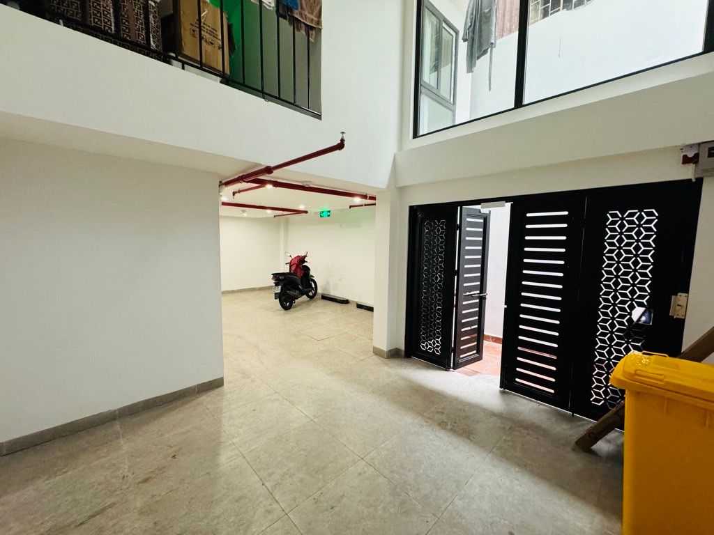 Bán nhà ngõ Gốc Đề - diện tích 48m2 6 tầng - Nhà 6 tầng với thiết kế - giá 12,8 tỷ