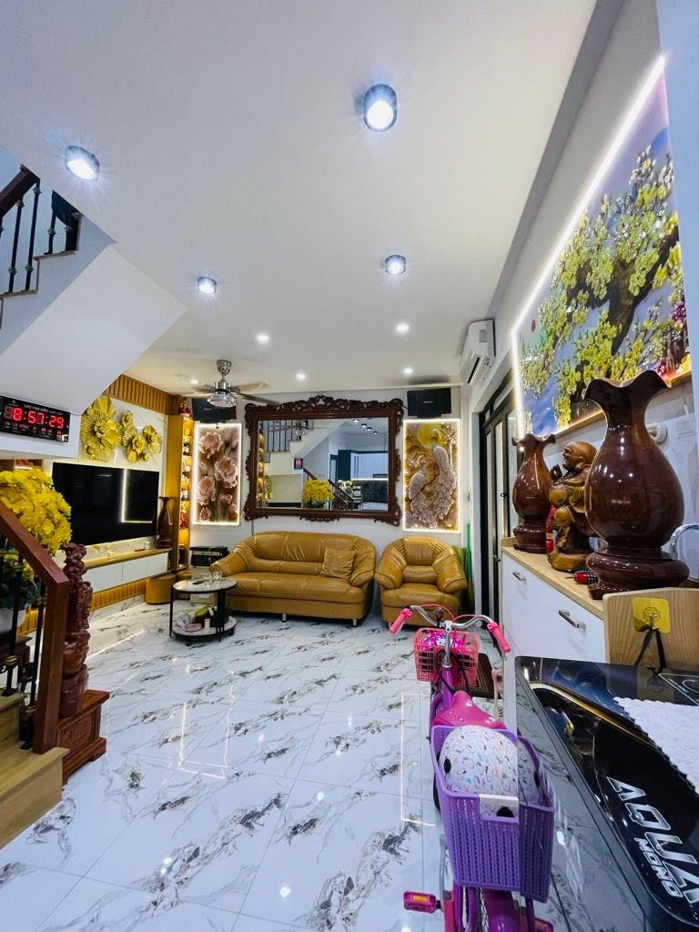 Bán nhà Nguyễn Xiển - diện tích 29m2 2 tầng - giá 2,25 tỷ