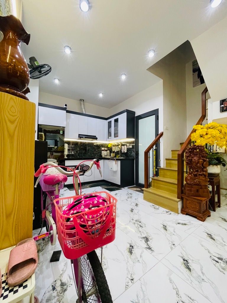 Bán nhà Nguyễn Xiển - diện tích 29m2 2 tầng - giá 2,25 tỷ