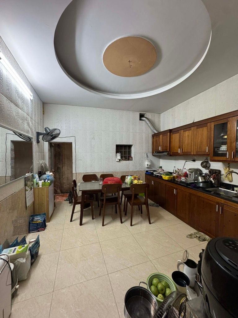 Bán nhà Kim Giang - diện tích 62.6m2 3 tầng - Ngõ gần ô tô - giá 12 tỷ