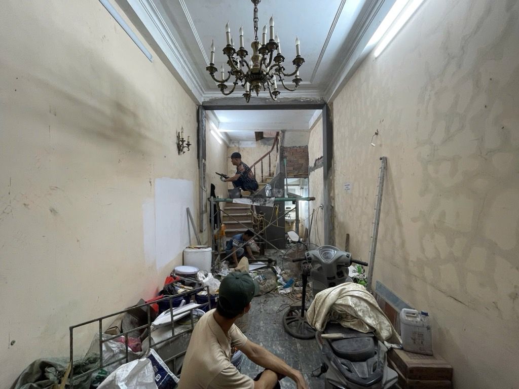 Bán nhà Giải Phóng - diện tích 23,2m2 5 tầng - Nhà đẹp ở ngay full nội thất - giá 8,3 tỷ