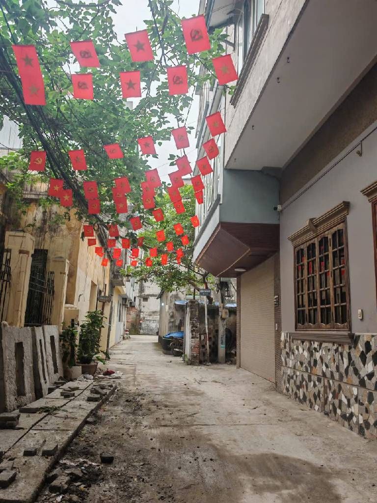 Bán nhà Tây Sơn - diện tích 38m2 5 tầng - NGÕ Ô TÔ 5 CHỖ - PHỐ VIP - LÕI ĐỐNG ĐA - giá 9,5 tỷ