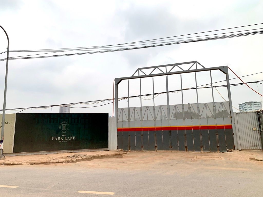 Bán nhà Bằng B - diện tích 34m2 6 tầng - Ô TÔ ĐỖ CỬA - giá 12 tỷ