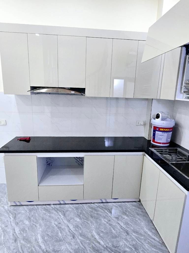 Bán nhà Minh Khai - diện tích 31m2 3 tầng - Nhà đẹp về ở ngay - giá 5,6 tỷ