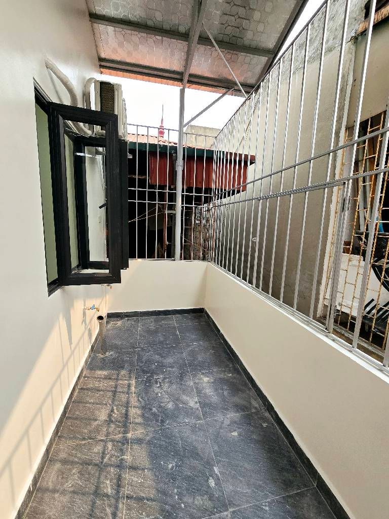 Bán nhà Minh Khai - diện tích 31m2 3 tầng - Nhà đẹp về ở ngay - giá 5,6 tỷ