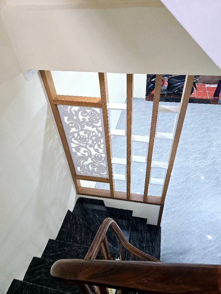 Bán nhà Minh Khai - diện tích 31m2 3 tầng - Nhà đẹp về ở ngay - giá 5,6 tỷ