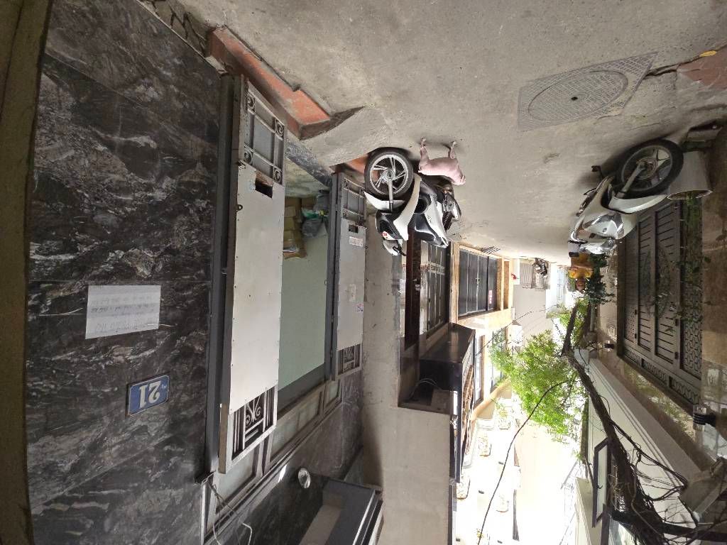 Bán nhà Trường Chinh - diện tích 36m2 6 tầng - Mặt ngõ ô tô đỗ cửa - giá 13 tỷ