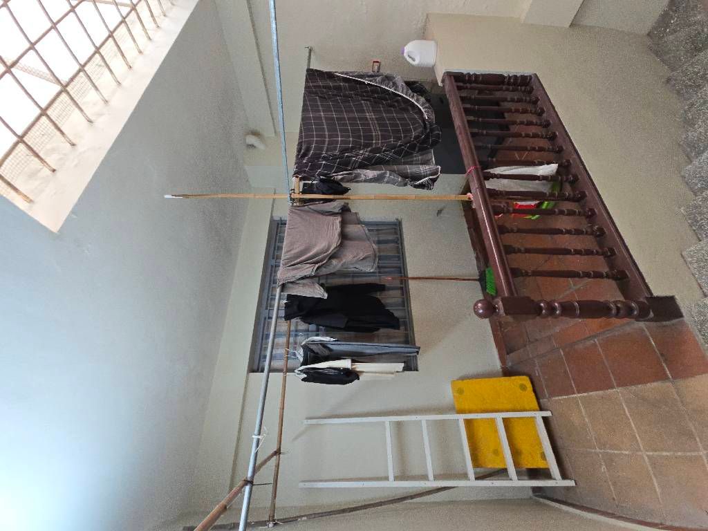 Bán nhà Trường Chinh - diện tích 36m2 6 tầng - Mặt ngõ ô tô đỗ cửa - giá 13 tỷ