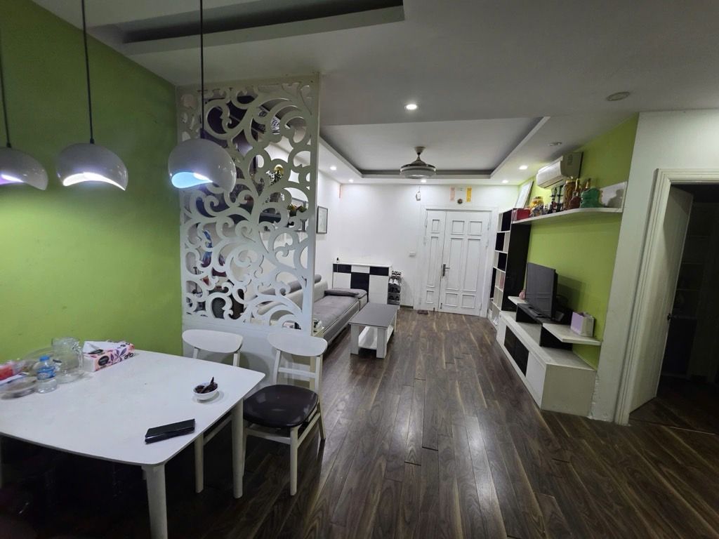 Bán nhà Khương Trung - diện tích 73m2 1 tầng - Lô góc, thang máy - giá 6,5 tỷ