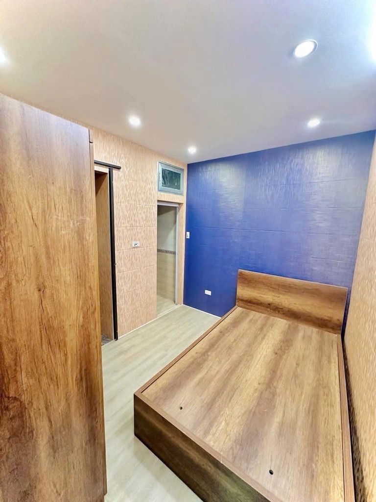 Bán nhà Trần Khát Chân - diện tích 19m2 5 tầng - Nhà đẹp đủ nội thất - giá 5,8 tỷ