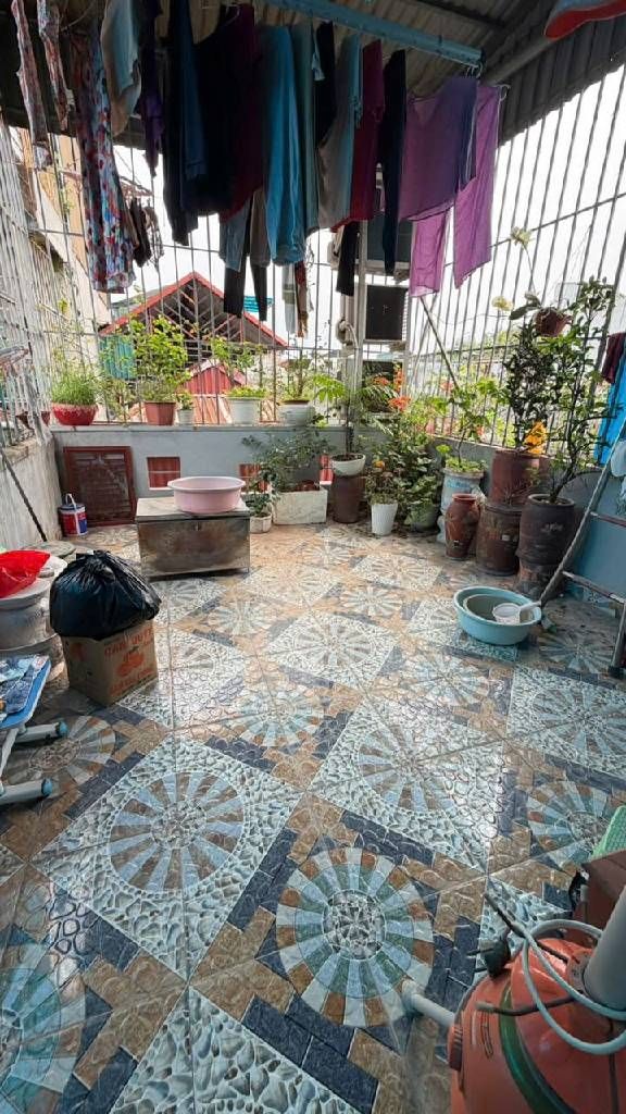 Bán nhà Tân Mai - diện tích 25m2 5 tầng - Ngõ thông hai đầu - giá 10,5 tỷ