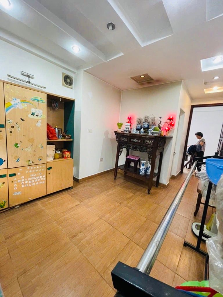 Bán nhà Tạ Quang Bửu - diện tích 31,2m2 5 tầng - gần ô tô - giá 11,6 tỷ