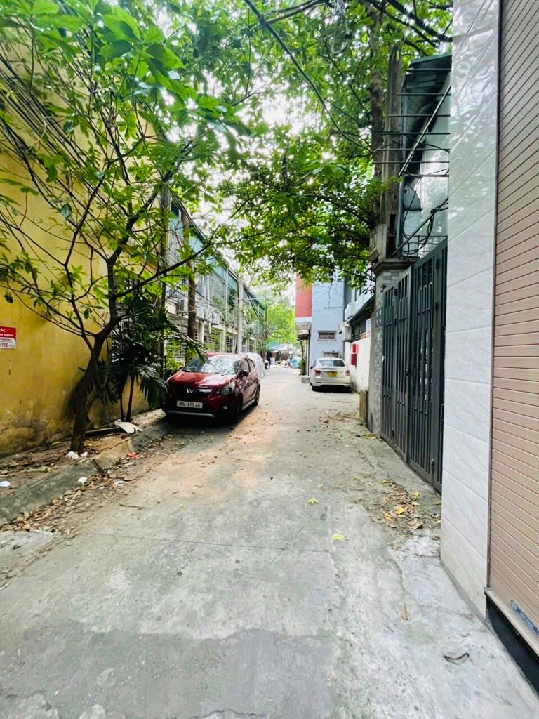 Bán nhà Tạ Quang Bửu - diện tích 31,2m2 5 tầng - gần ô tô - giá 11,6 tỷ