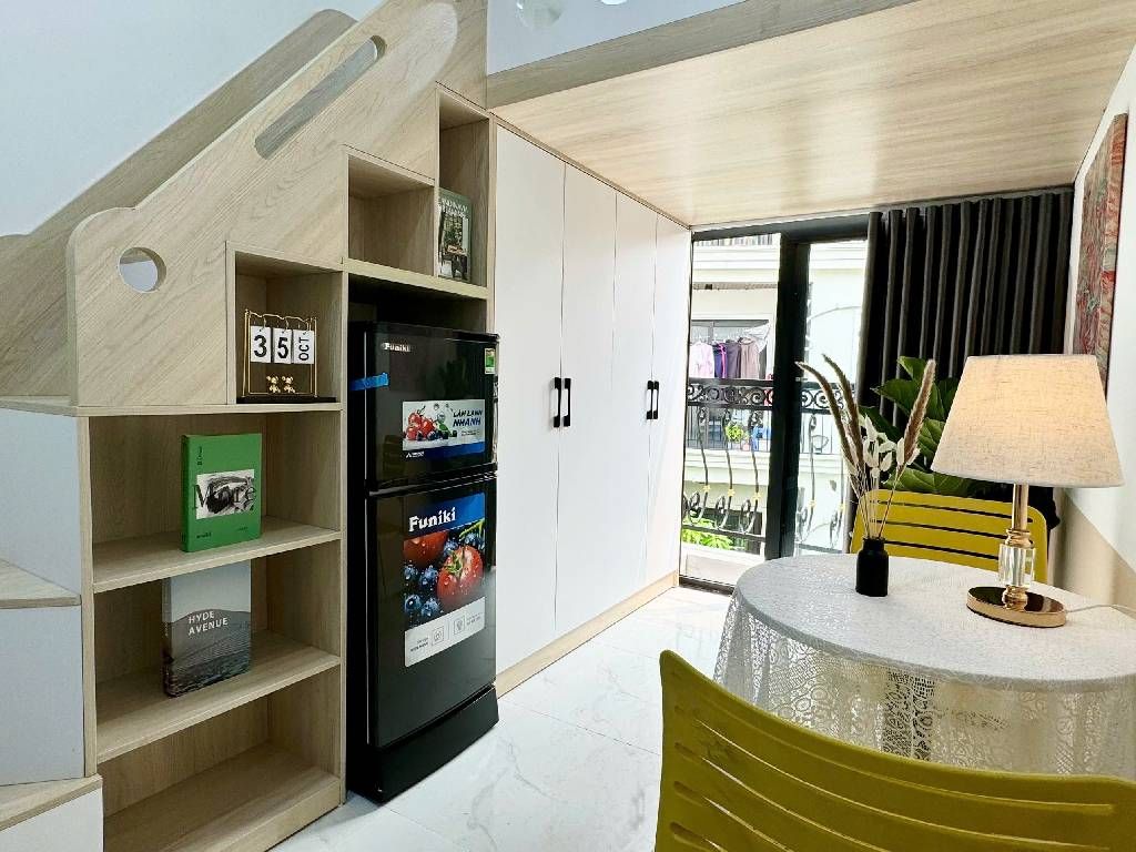 Bán nhà Hoàng Mai - diện tích 55m2 6 tầng - Nhà 2 mặt thoáng, gần trường ĐH Bách Khoa - giá 16,3 tỷ