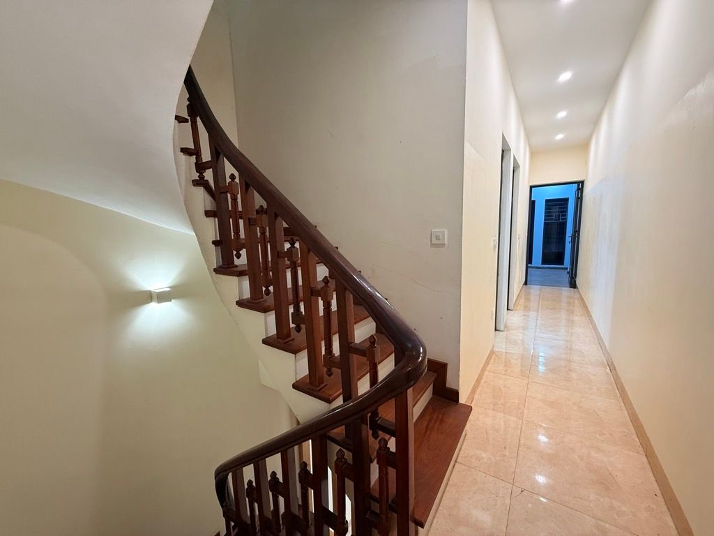 Bán nhà Bùi Xương Trạch - diện tích 63.7m2 3 tầng - Nhà đẹp ở ngay - giá 13,8 tỷ