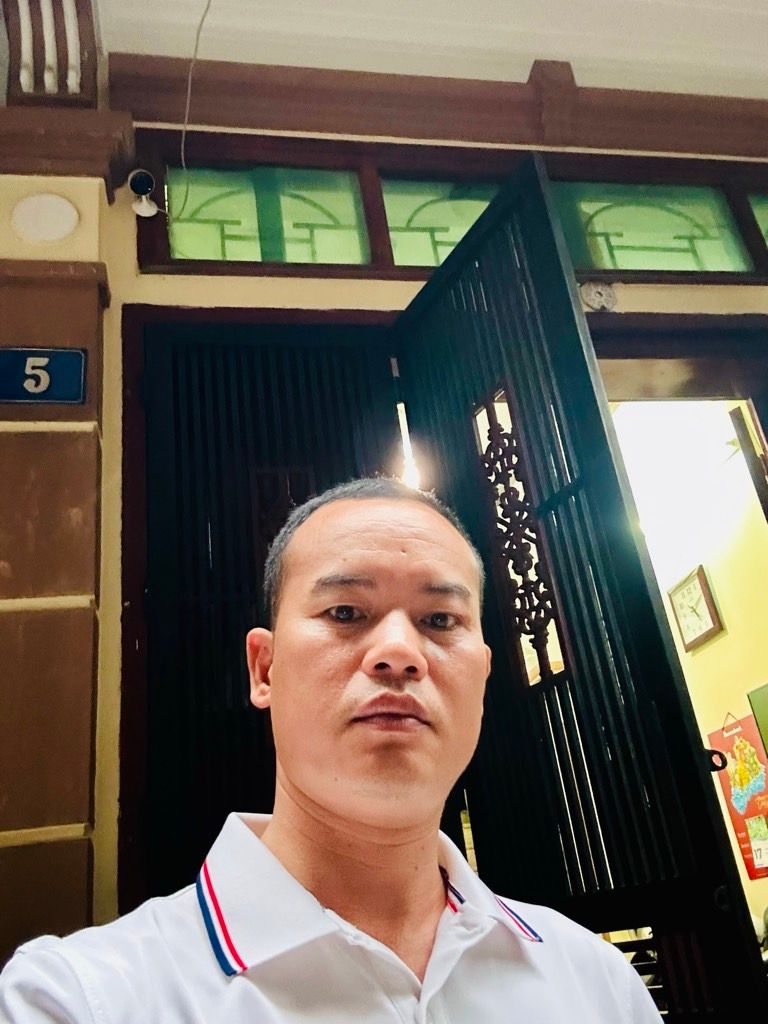 Bán nhà Ngõ Giáp Bát - diện tích 25m2 4 tầng - Ô TÔ TRÁNH - giá 6,45 tỷ