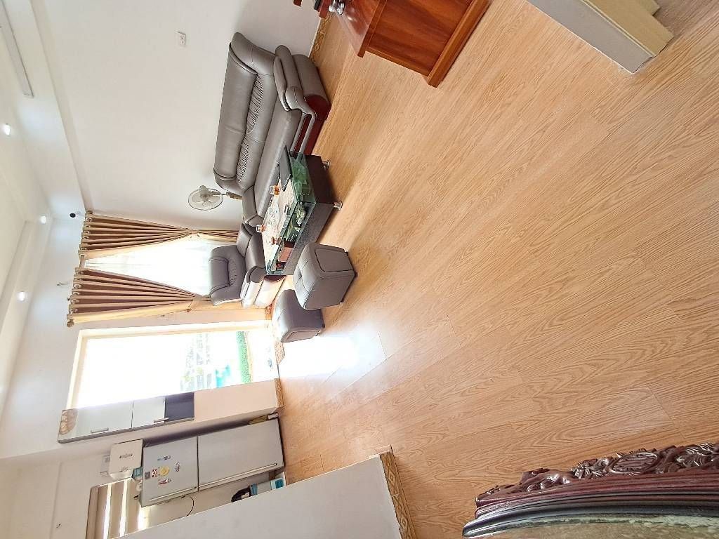 Bán nhà Trần Thủ Độ - diện tích 82.7m2 6 tầng - Lô góc - giá 5,45 tỷ