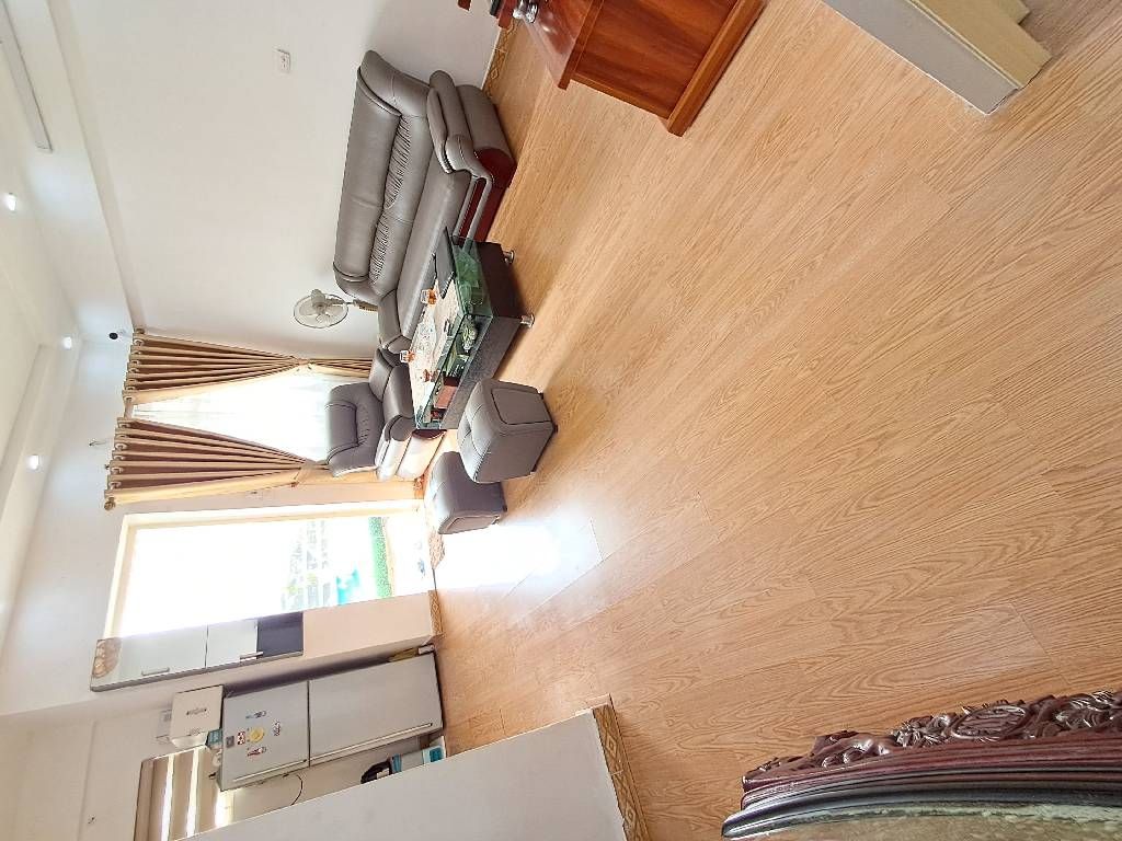 Bán nhà Trần Thủ Độ - diện tích 82.7m2 6 tầng - Lô góc - giá 5,45 tỷ