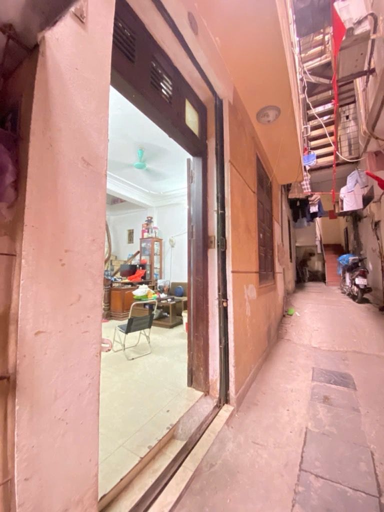 Bán nhà Định Công - diện tích 30m2 4 tầng - Ô tô tránh - giá 8,15 tỷ