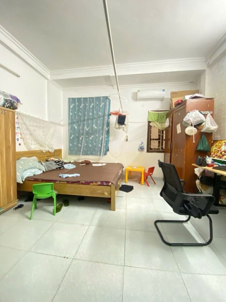 Bán nhà Định Công - diện tích 30m2 4 tầng - Ô tô tránh - giá 8,15 tỷ