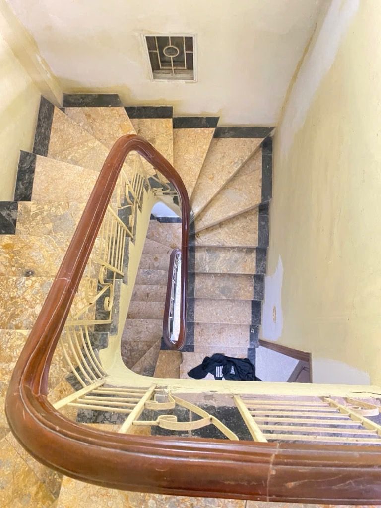 Bán nhà Định Công - diện tích 30m2 4 tầng - Ô tô tránh - giá 8,15 tỷ