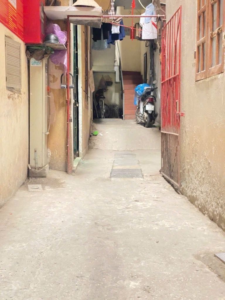 Bán nhà Định Công - diện tích 30m2 4 tầng - Ô tô tránh - giá 8,15 tỷ