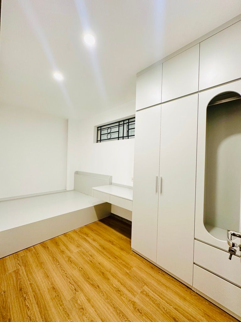 Bán nhà Nguyễn Tuân - diện tích 80m2 8 tầng - Căn góc 2 mặt thoáng - giá 7,85 tỷ