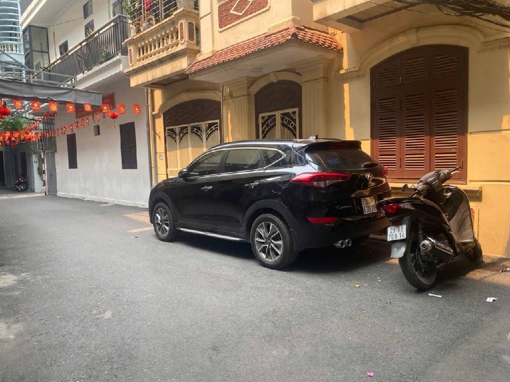 Bán nhà Nguyễn Viết Xuân - diện tích 45m2 4 tầng - ô tô tránh - giá 13,5 tỷ