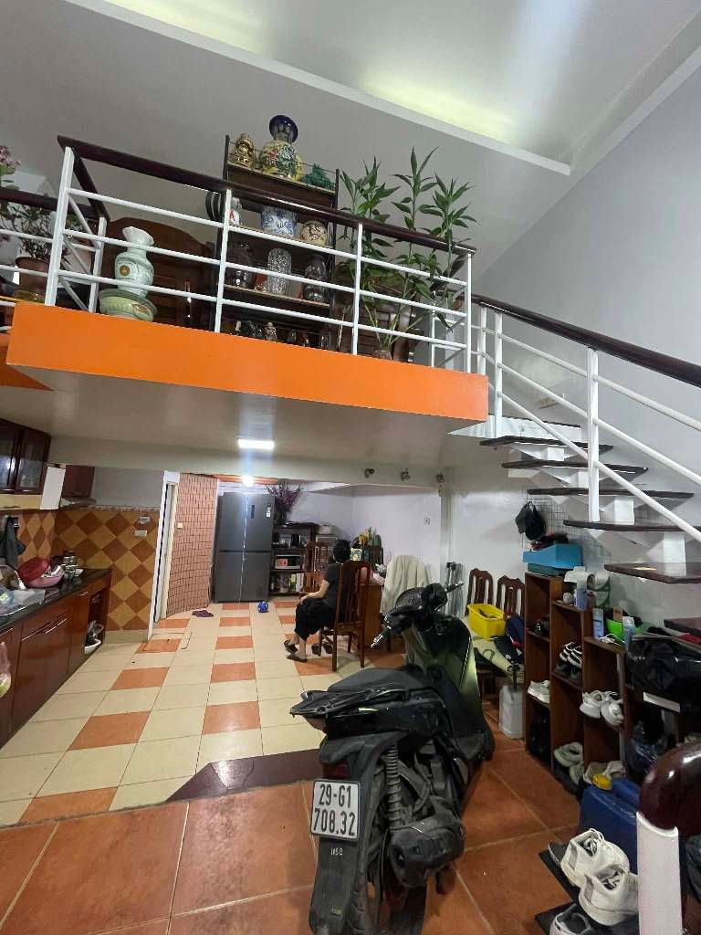 Bán nhà Khương Hạ - diện tích 34.1m2 5 tầng - 3 bước ra ô tô - giá 11,5 tỷ