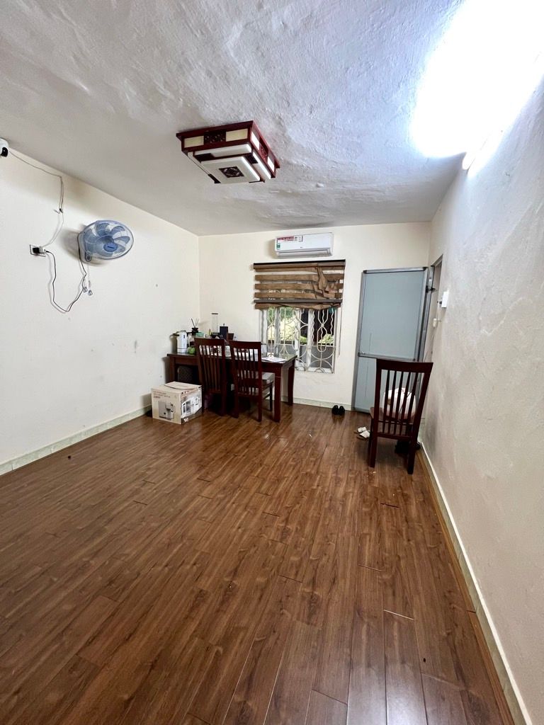 Bán nhà Nguyễn Hiền - diện tích 80m2 5 tầng - Hai mặt thoáng - giá 5,25 tỷ