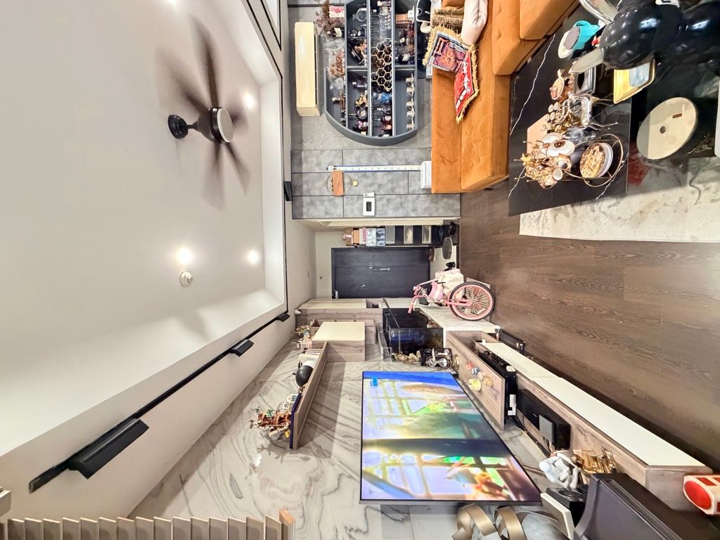 Bán nhà Minh Khai - diện tích 97.5m2 5 tầng - lô góc ánh sáng ngập tràn - giá 13,6 tỷ