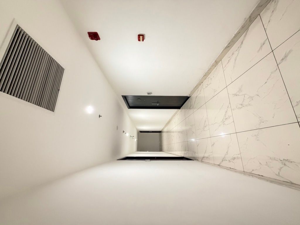 Bán nhà Minh Khai - diện tích 81.2m2 6 tầng - Cực hiếm nhà bán - giá 11,9 tỷ