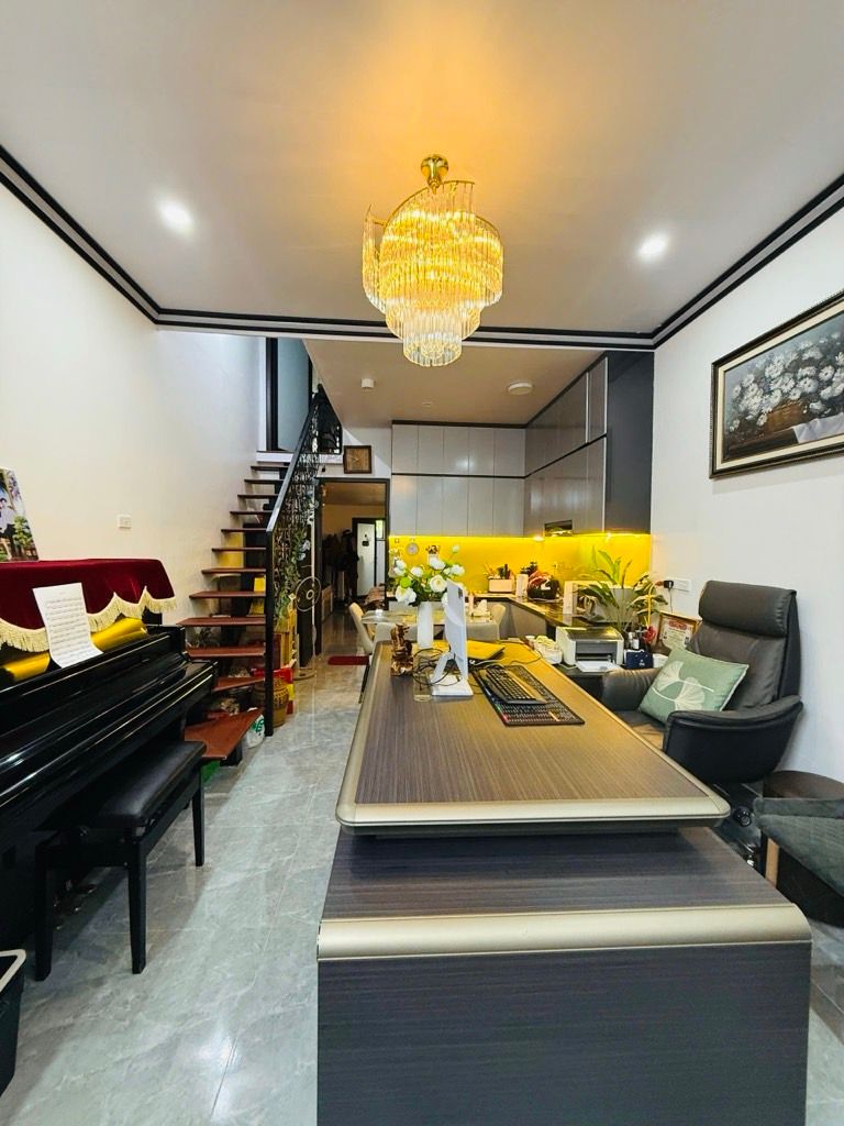 Bán nhà Trần Hoà - diện tích 60m2 2 tầng - Nhà đẹp hiếm có - giá 2,75 tỷ