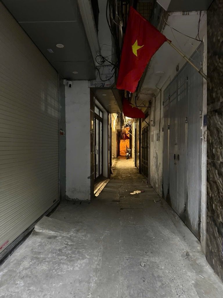 Bán nhà Khương Đình - diện tích 35m2 6 tầng - Nhà đẹp long lanh miễn chê - giá 11,5 tỷ