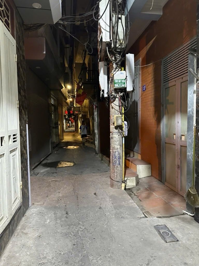 Bán nhà Khương Đình - diện tích 35m2 6 tầng - Nhà đẹp long lanh miễn chê - giá 11,5 tỷ