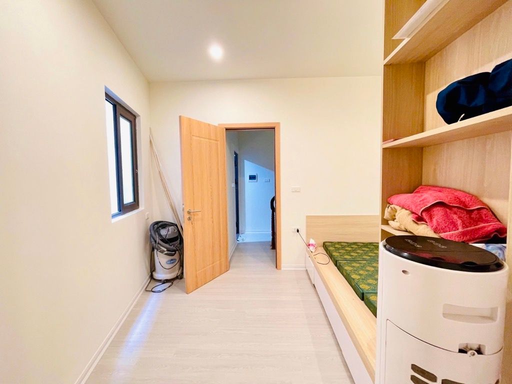 Bán nhà Minh Khai - diện tích 34.1m2 4 tầng - Lô góc 4 mặt thoáng - giá 14,2 tỷ