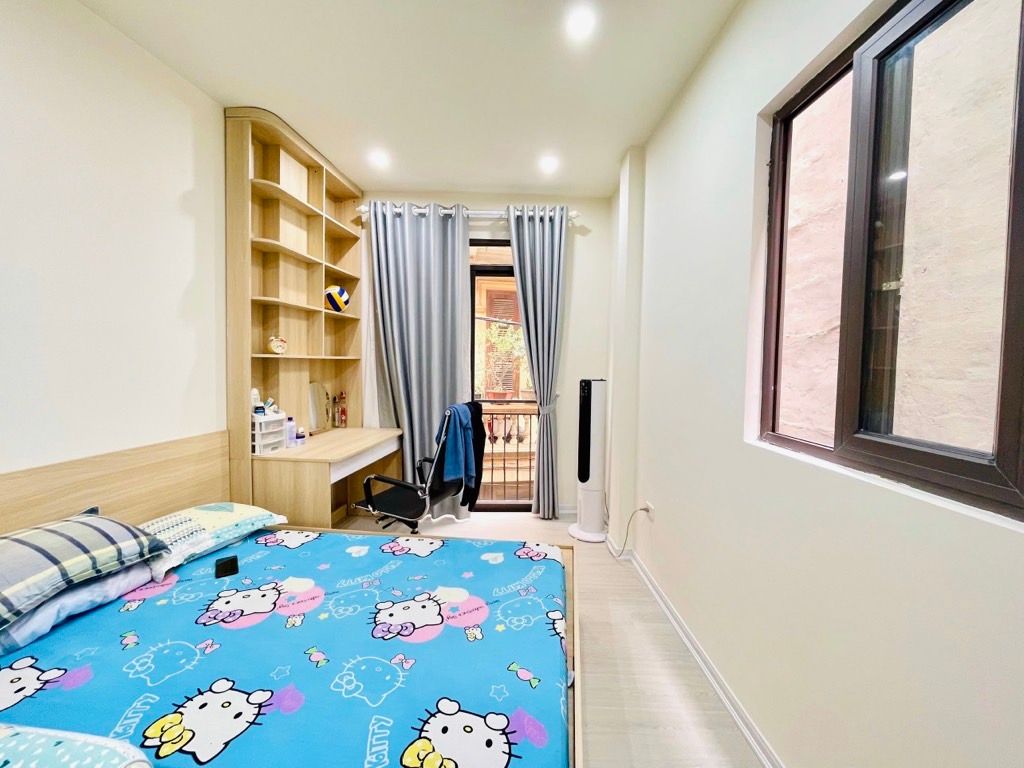 Bán nhà Minh Khai - diện tích 34.1m2 4 tầng - Lô góc 4 mặt thoáng - giá 14,2 tỷ