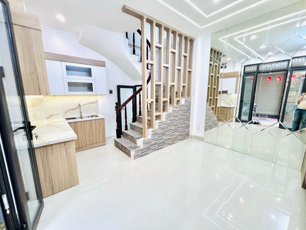 Bán nhà Giáp Nhị - diện tích 20m2 4 tầng - Lô góc 2 thoáng - giá 6,5 tỷ