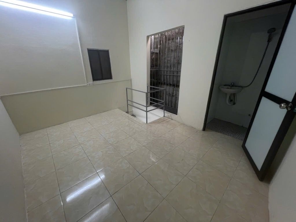 Bán nhà Trương Định - diện tích 23m2 3 tầng - Nhà diện tích nhỏ, tầm tài chính hơn tỷ phù hợp nhiều khách mua con ở đi học - giá 1,85 tỷ