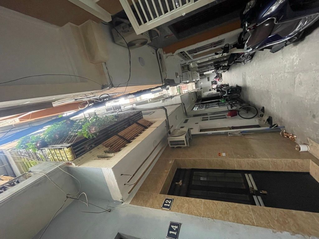 Bán nhà Minh Khai - diện tích 21,7m2 3 tầng - Cực hiếm - giá 6,4 tỷ