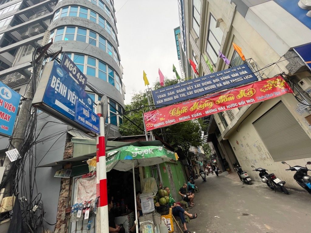 Bán nhà Minh Khai - diện tích 21,7m2 3 tầng - Cực hiếm - giá 6,4 tỷ