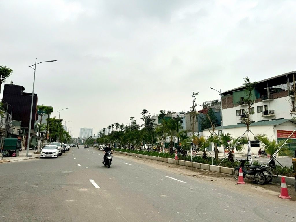 Bán nhà Định Công Thượng - diện tích 79m2 8 tầng - Toà nhà CHDV xây mới cao cấp - giá 23,9 tỷ