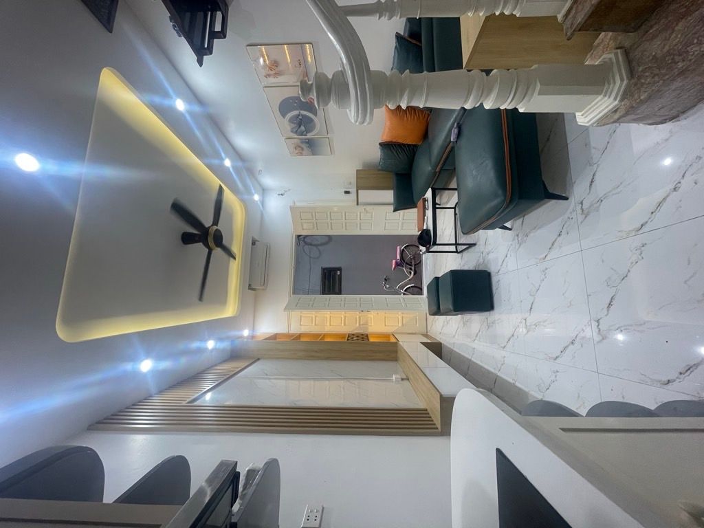 Bán nhà MINH KHAI - diện tích 21,7m2 4 tầng - Nhà đẹp, nhỏ xinh rất phù hợp cho các bạn trẻ - giá 5,8 tỷ