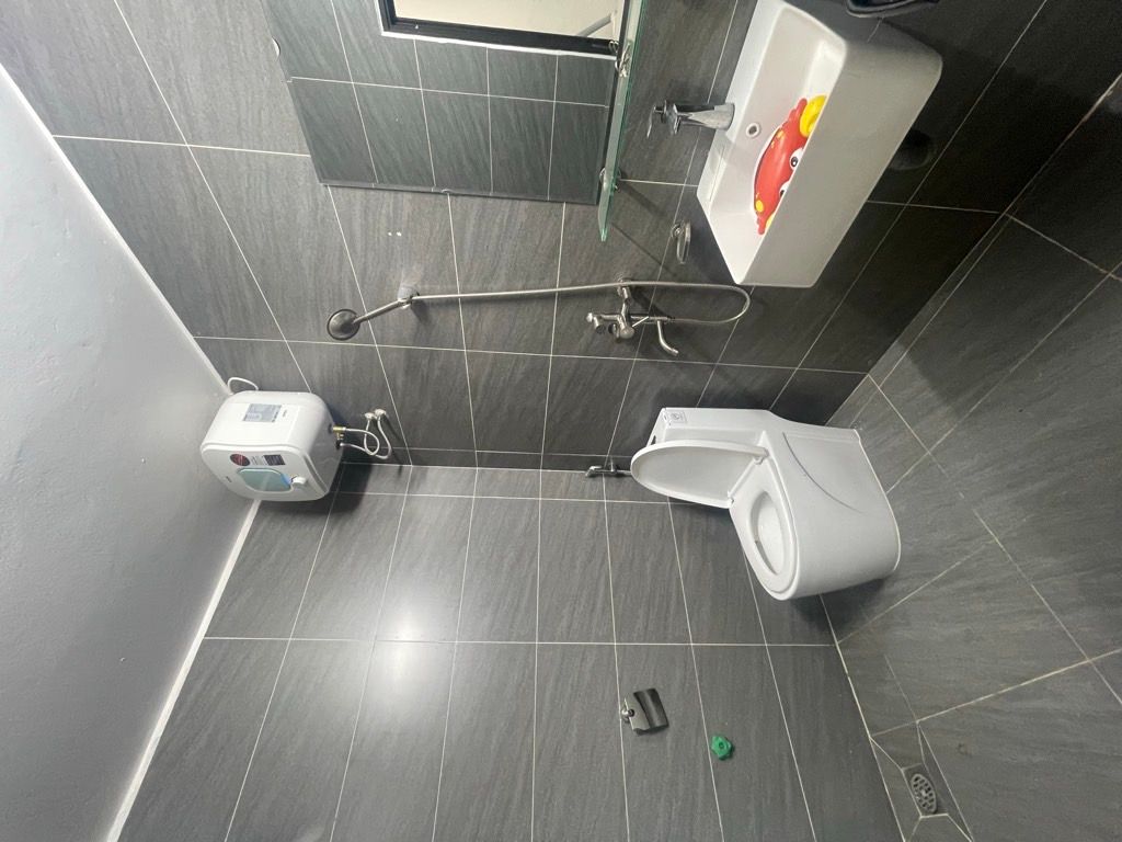 Bán nhà MINH KHAI - diện tích 21,7m2 4 tầng - Nhà đẹp, nhỏ xinh rất phù hợp cho các bạn trẻ - giá 5,8 tỷ