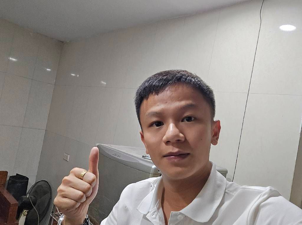 Bán nhà Đê Tô Hoàng - diện tích 23m2 4 tầng - Ngõ rộng - giá 7,8 tỷ