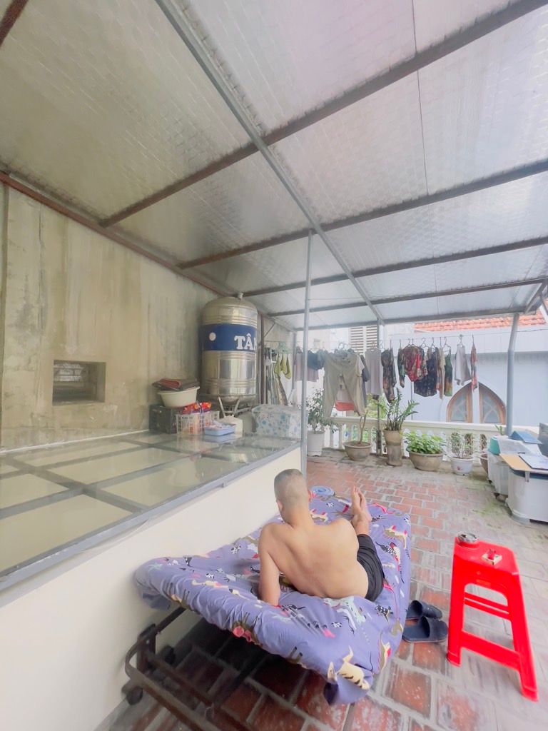 Bán nhà Ngõ Tân Lạc - diện tích 62m2 3 tầng - ô tô lùi tận cửa - giá 18 tỷ