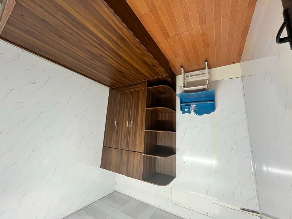 Bán nhà Vũ Hữu - diện tích 40m2 1 tầng - ô tô đỗ cổng - giá 1,5 tỷ