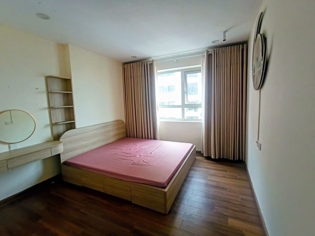 Bán nhà Nguyễn Đức Cảnh - diện tích 103m2 1 tầng - Lô góc thoáng sáng - giá 8,8 tỷ