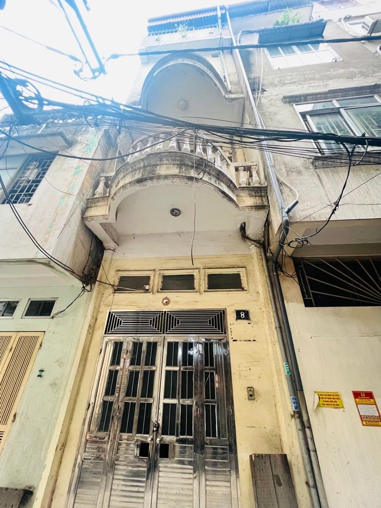 Bán nhà Minh Khai - diện tích 24,8m2 4 tầng - Ngõ thông - gần phố - giá 8 tỷ